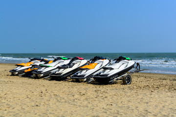 Jetski sur la plage à louer