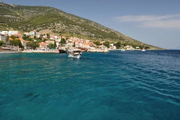 Crédence de cuisine en verre imprimé Plage de la Corne d'Or, Brac, Croatie Bol est une ville au sud de l& 39 île de Brac dans le comté de Split-Dalmatie en Croatie