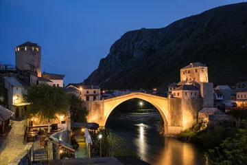 Cercles muraux Stari Most The Old Bridge in Mostar at night, Bosnia and Herzegovina