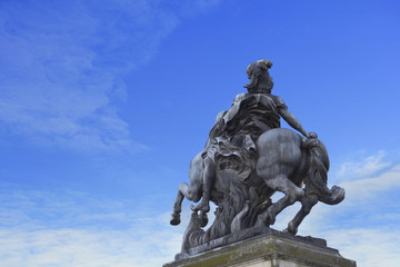 Obraz premium Statue of Louis XIV