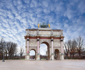 Fototapeta na wymiar Triamphal arch in Paris