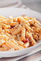 Penne with tomatos and parmesan cheese
