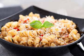 Pasta with rabbit and white wine