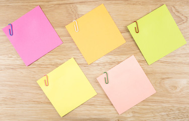 Sticky note and paper clip 18