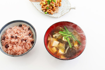 おいしそうな和風朝食