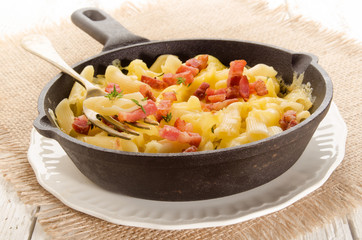 noodle with grilled bacon and melted cheese