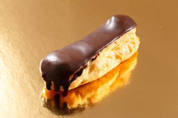 eclair on the white