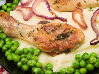 Chicken With Potatoes and Peas