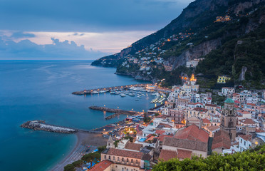 Fototapeta na wymiar view of beautiful Amalfi