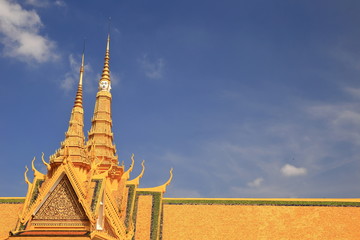 phnom penh-roof-cambodia