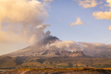 Cotopaxi Powerful Day Explosion
