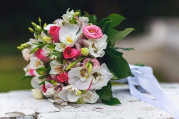 wedding bouquet flowers