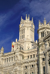 Obraz premium MADRID, SPAIN - AUGUST 25, 2012: Details of the Telecomunications Palace - Madrid City Hall on Cibeles square