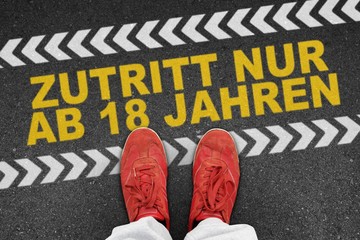 th t zutritt nur ab 18 jahren I
