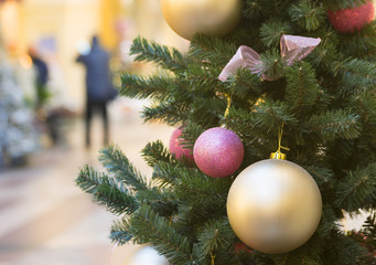 Новогодние ёлочные игрушки