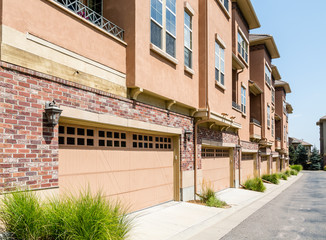 Garages in Drive Under Condos