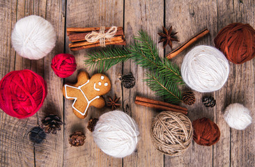 Christmas tree background with Christmas tree and gingerbread shaped cookies. the toning. selective focus
