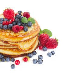 Pancakes with fresh berries