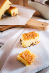 Dried Longan Cake.