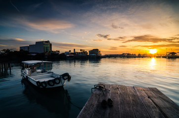Fototapeta premium Jetty Sunrise