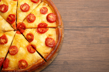 Chopped Margherita pizza, close-up