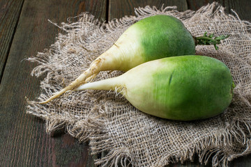 Organic green radish