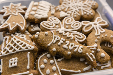 Fototapeta premium Fish gingerbread with icing and wishes for the New Year