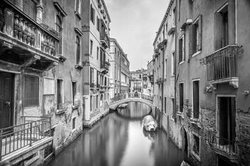 Crédence de cuisine en verre imprimé Venise Canal étroit à Venise