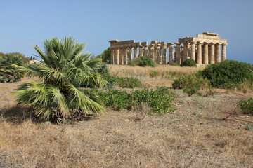 Fototapeta na wymiar Archaeological area of Selinunte in Sicily
