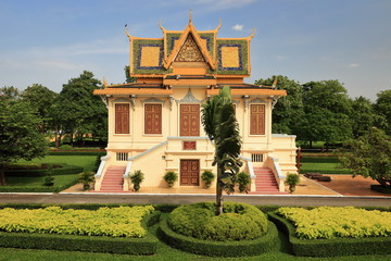 royal palace view-phnom penh