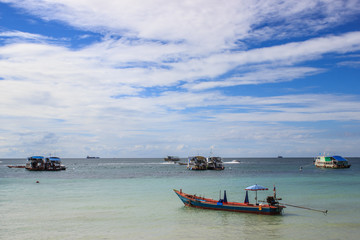 Fototapeta na wymiar The Koh larn Island in Thailand