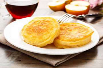 Apfelkücherl - apple fritters