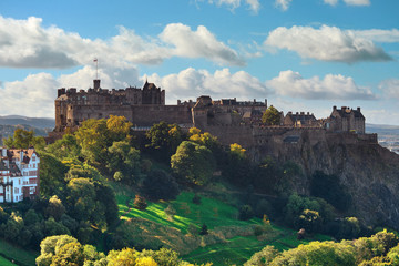 Edinburgh castle © rabbit75_fot