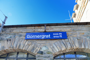 スイス　ゴルナーグラート駅