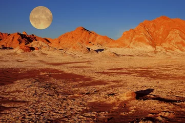 Papier Peint photo Lavable Sécheresse Moon valley in Atacama desert.