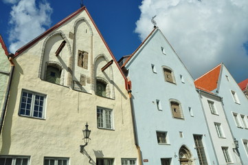 Fototapeta na wymiar Tipicas casas en Tallin