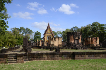 Buddhistische Tempel und Statuen in Südostasien