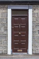 Fototapeta na wymiar アイルランドの古いドア　 Old red door