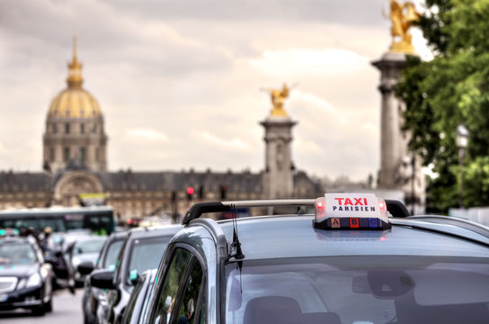 Fototapeta Parisian taxi sign. Paris, France.