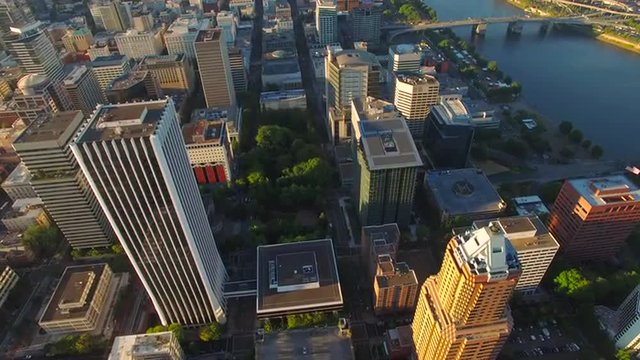 Aerial Oregon Portland
Aerial video of downtown Portland at sunset during the day.