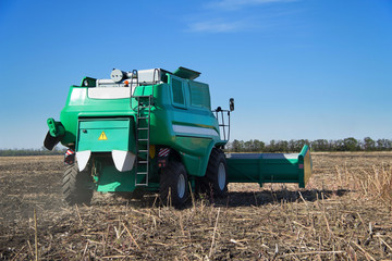 Harvester working field