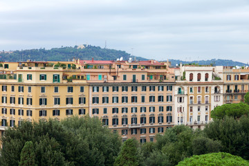 Fototapeta na wymiar Aussicht auf Häuser Rom