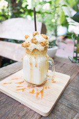 ice blend caramel coffee