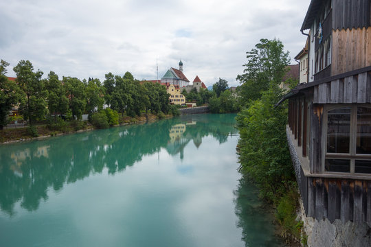F&uuml;ssen