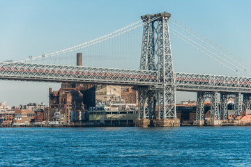 Fototapeta na wymiar Williamsburg bridge in New York