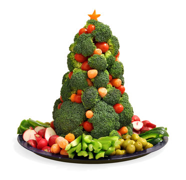 Homemade vegan holiday vegetable platter with broccoli Christmas tree