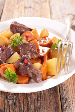 beef stew with carrot and potato