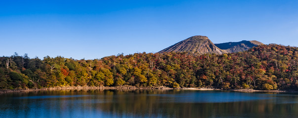 初秋の六観音御池_霧島ジオパーク