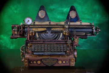 Fototapeta na wymiar Steampunk Typewriter.