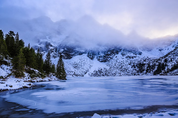 Winter mountain landscape - Morskie Oko, Tatra Mountains, Poland
 - obrazy, fototapety, plakaty